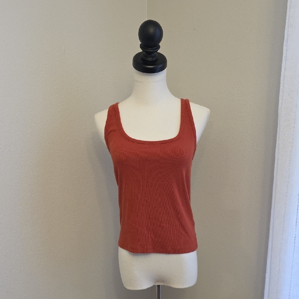 Old Navy Women's Ribbed Rust Orange Tank Top